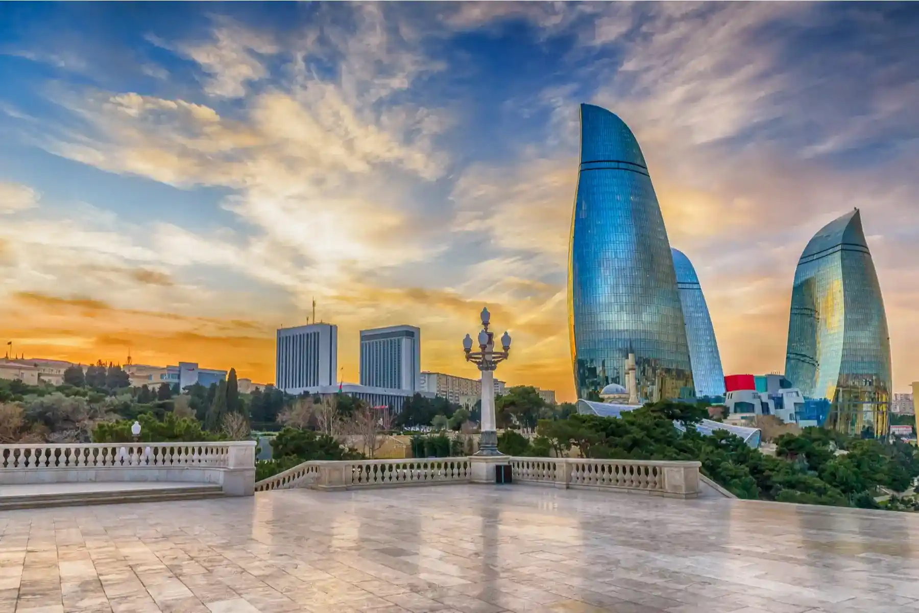 برنامج سياحي الى أذربيجان في الصيف