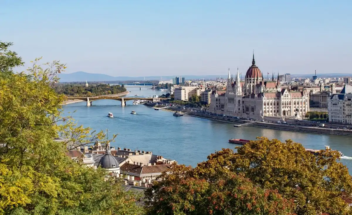 A Tourist Program To Hungary 4 Days 3 Nights