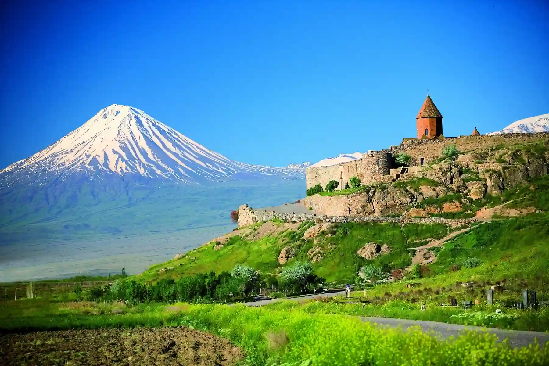 Yerevan Spring Holiday Travel Program