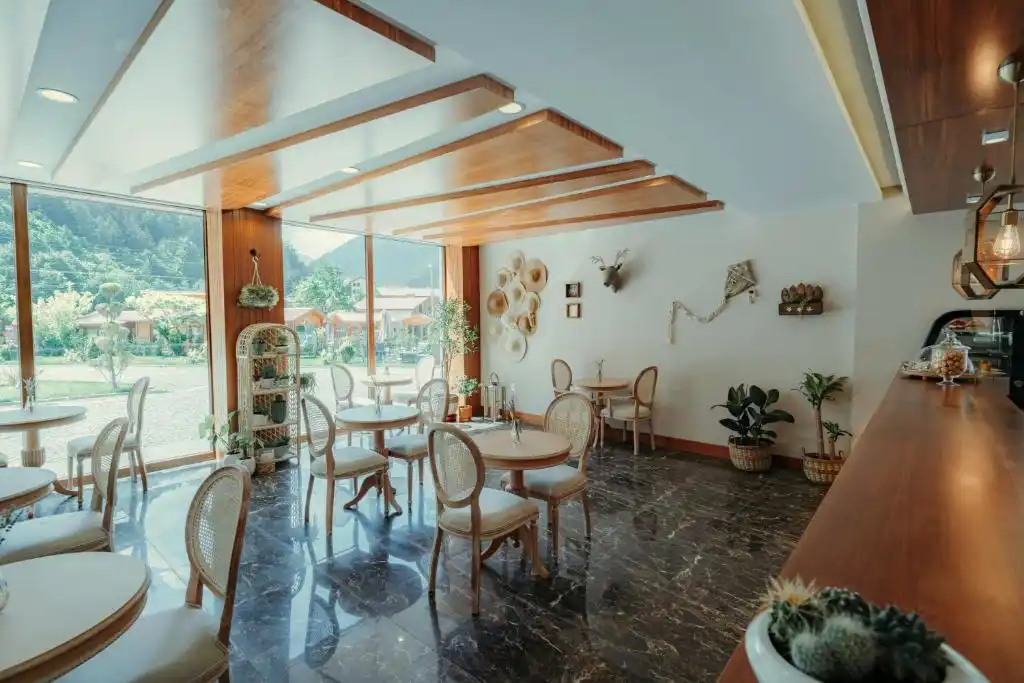 Kilpa Uzungol Hotel