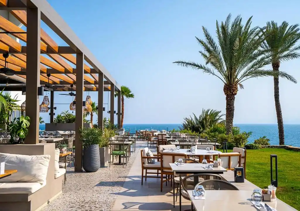 Acra Hotel Antalya