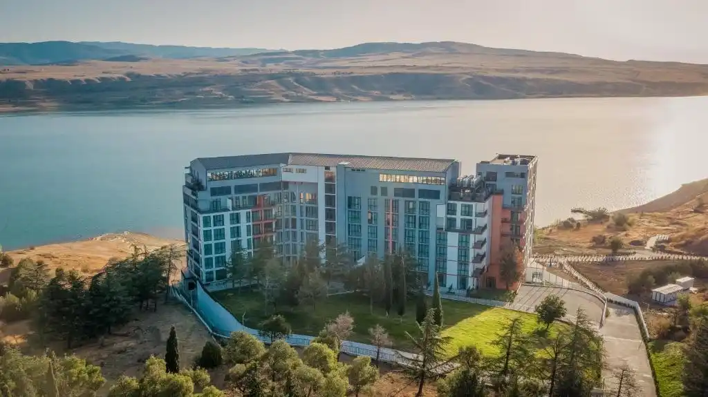 Gino Seaside Tbilisi Hotel