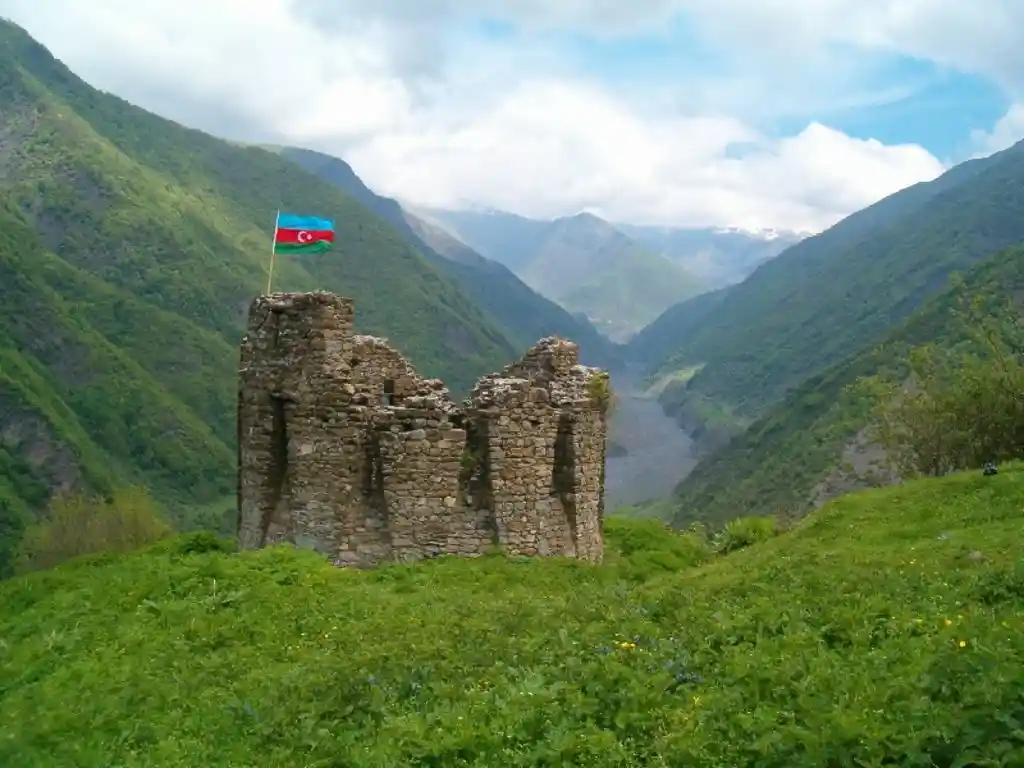 Tour package to Azerbaijan for Eid al-Fitr flames and stars magic