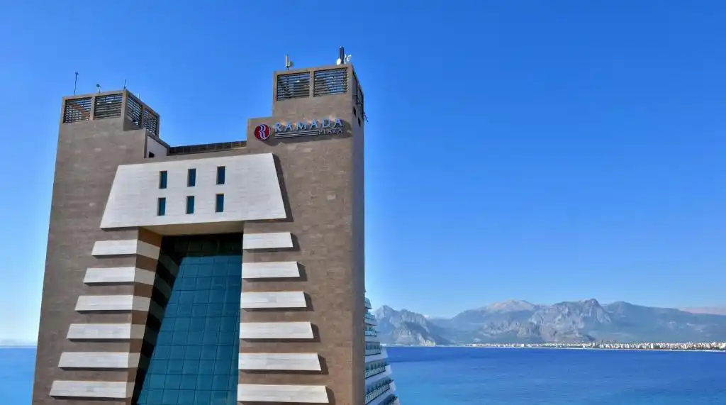 Ramada Plaza Antalya Hotel