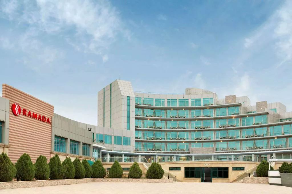 Baku Ramada By Wyndham Hotel