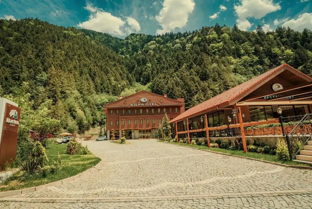 Kilpa Uzungol Hotel