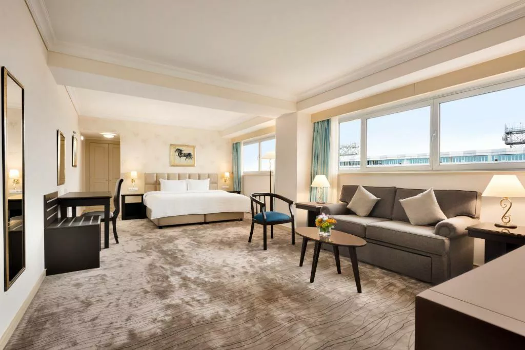 جناح جونيور كينغ