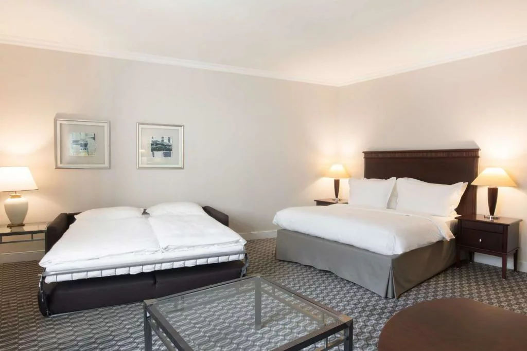 غرفة عائلية