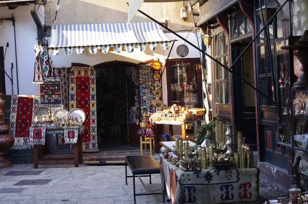 السوق القديم باشارشيا 