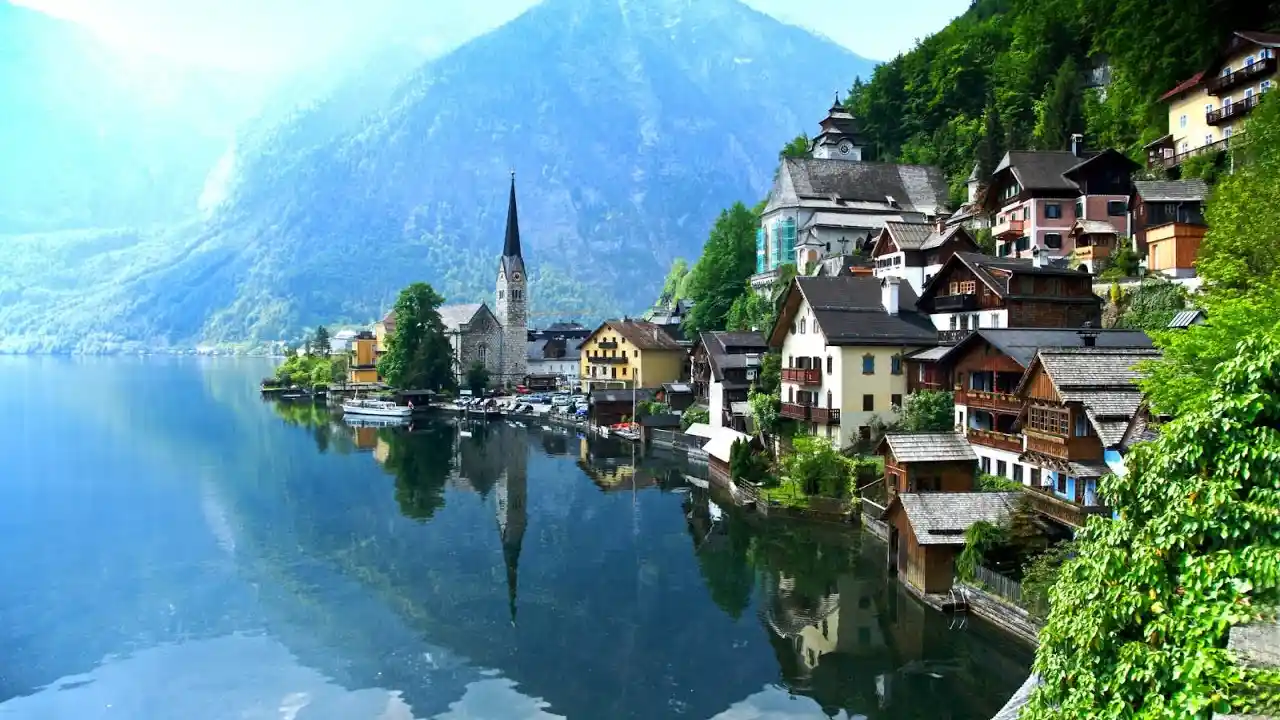 A Tourist Program To  Austria: 6 Days, 5 Nights