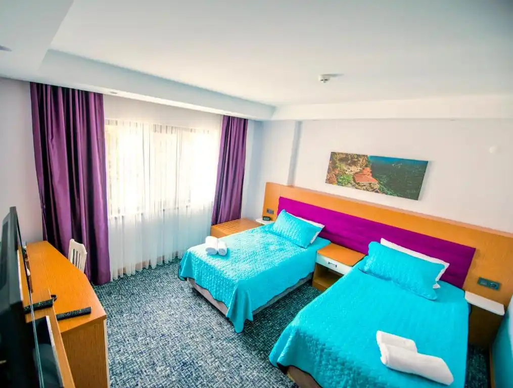 Golden Inn Uzungol Hotel