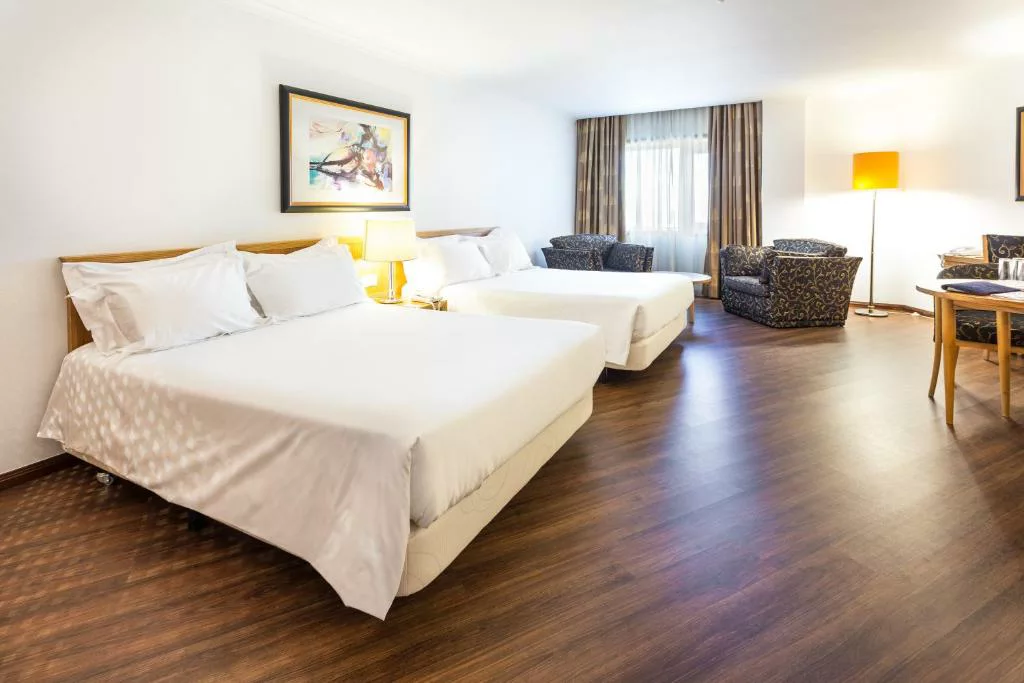 جناح جونيور