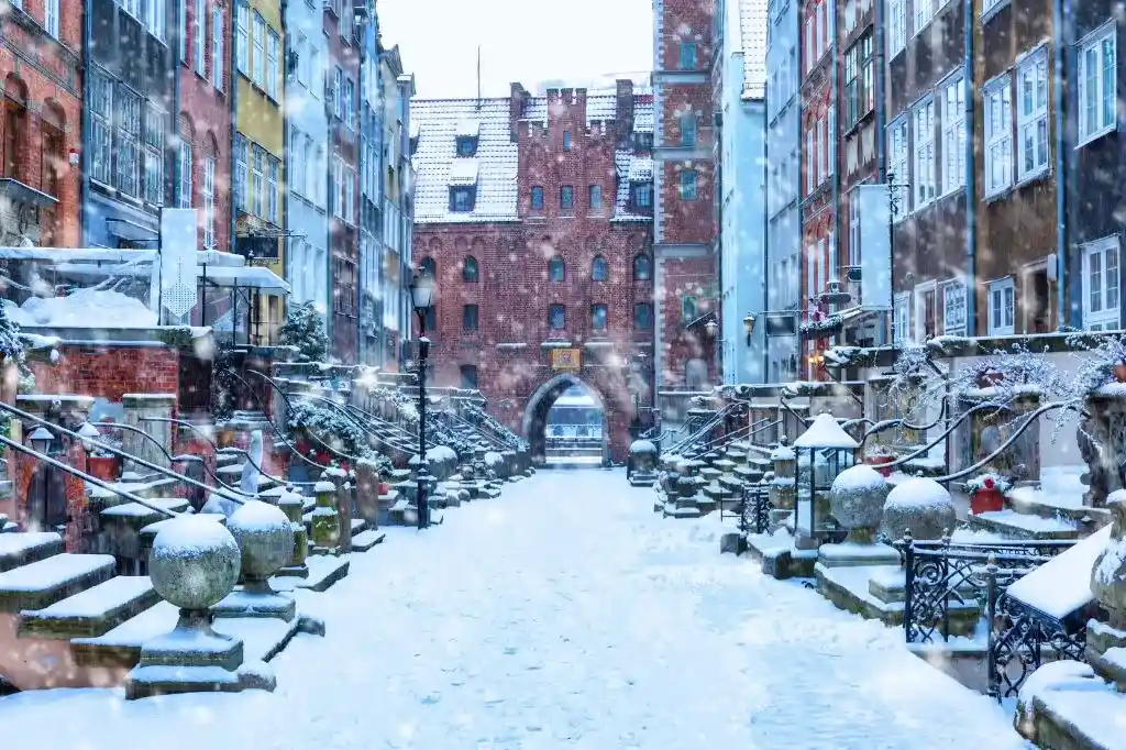 برنامج سياحي الى بـولــنـدا في الـشـتــاء