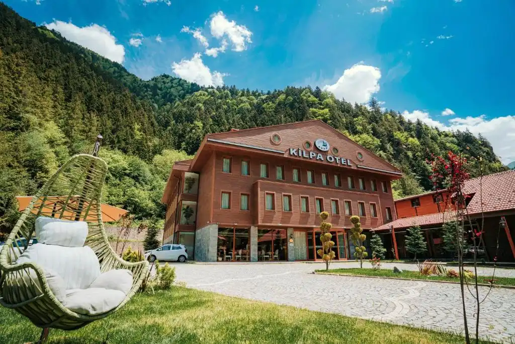 Kilpa Uzungol Hotel