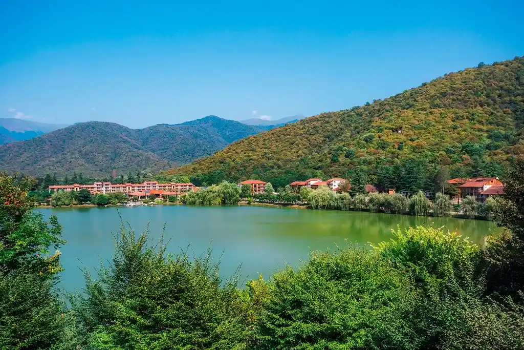 بحيرة بازاليت