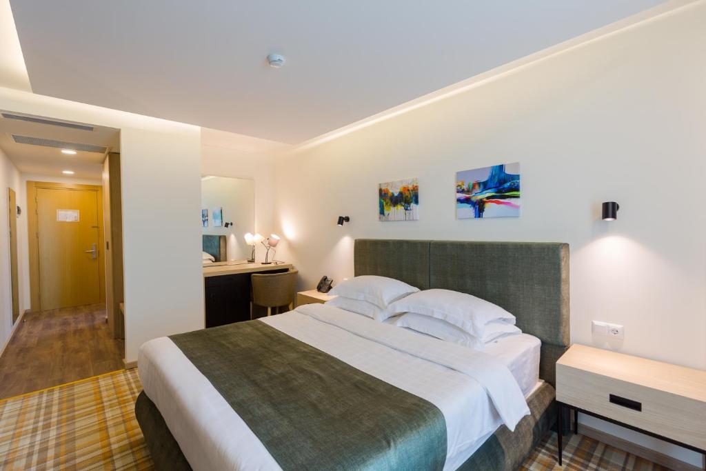 غرفة عائلية